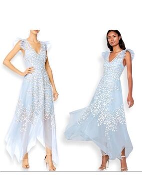 BCBG MaxAzria Emery Light Blue 3D Floral Embroidered Asymmetric Dress 4 NWT